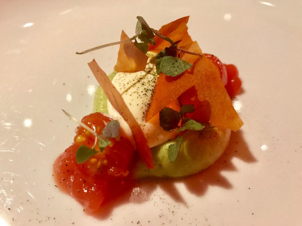 5697A1E4-4829-47EB-8F9F-7C1DEDADAE05