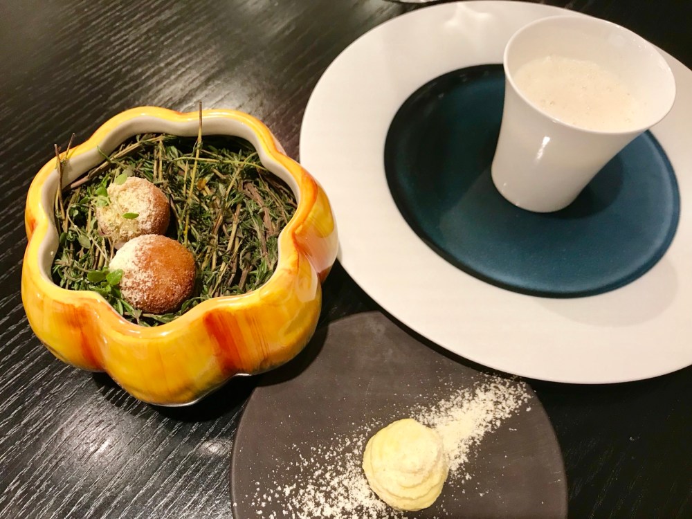 BA65E28B-3CF9-4EDF-AA42-1E6EDB754342