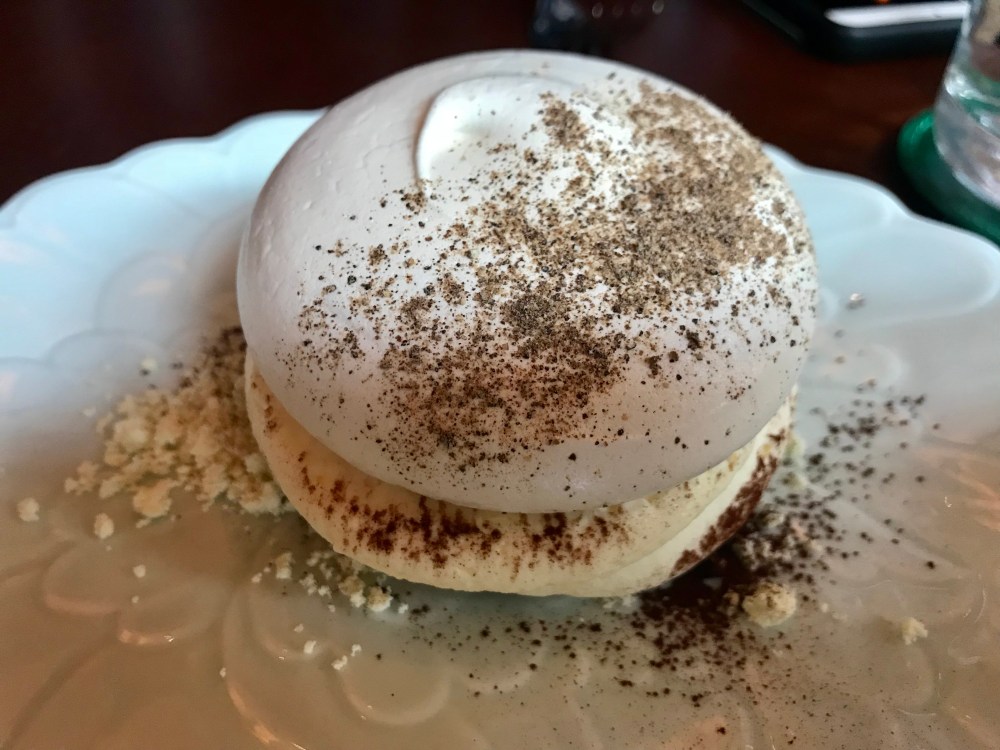 7417B573-2428-429A-AB3A-27DA885FC617