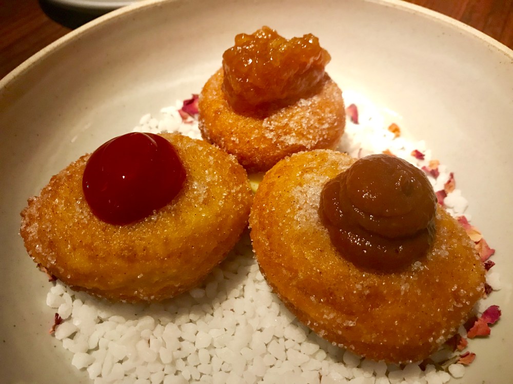 FE9B8562-45C7-4F1A-A0A0-8A0C4DEF7562