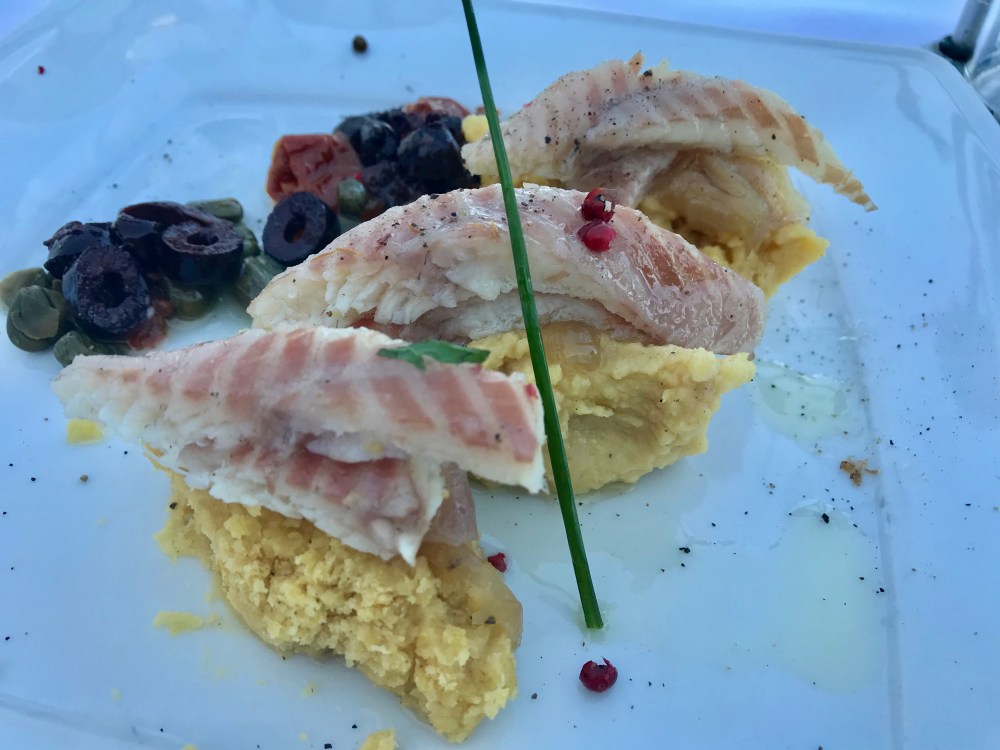 50E27E31-51D0-4F48-8A6C-C8971C051869