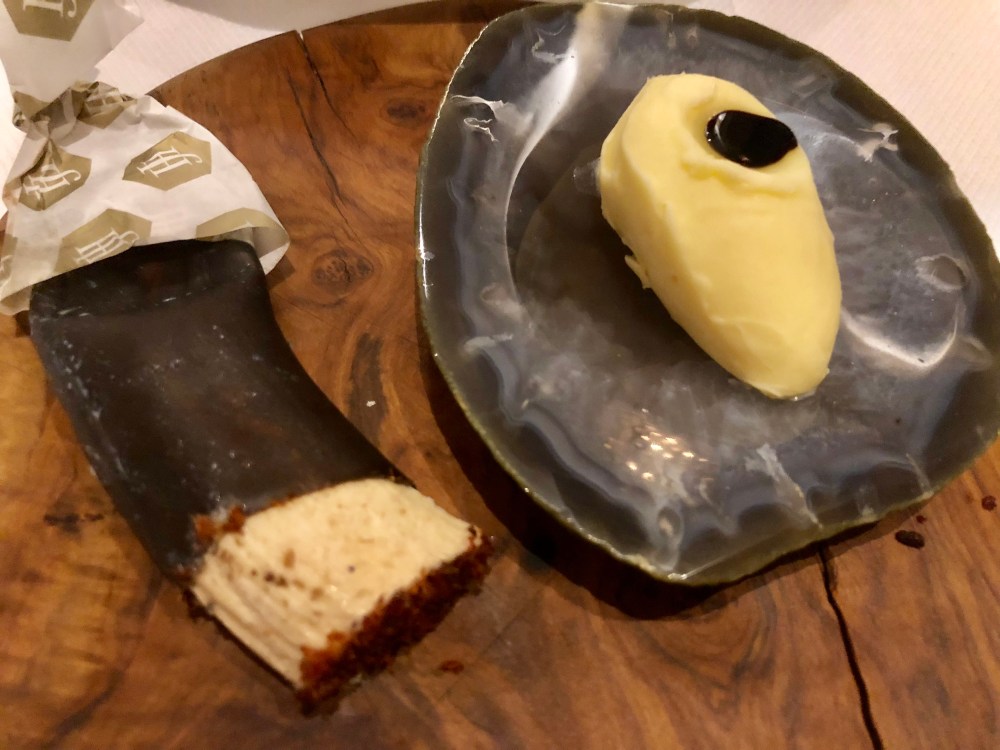 C691B60F-1373-4756-988F-88307671A672