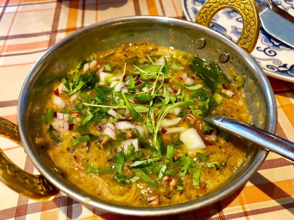 26C9BAF0-2E79-4369-87AD-DBB2BEC2CE39