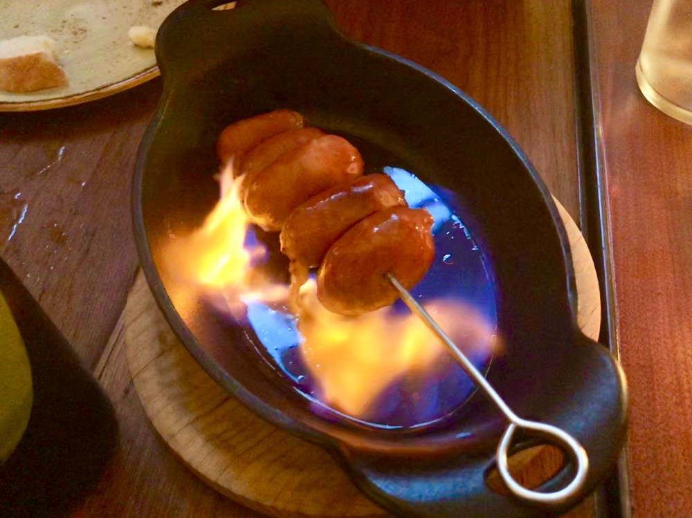 65300BBE-B09C-431F-870E-75A166B38E71