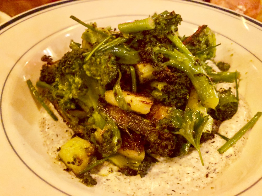 71089695-9E79-4703-921B-CA0281637DF2