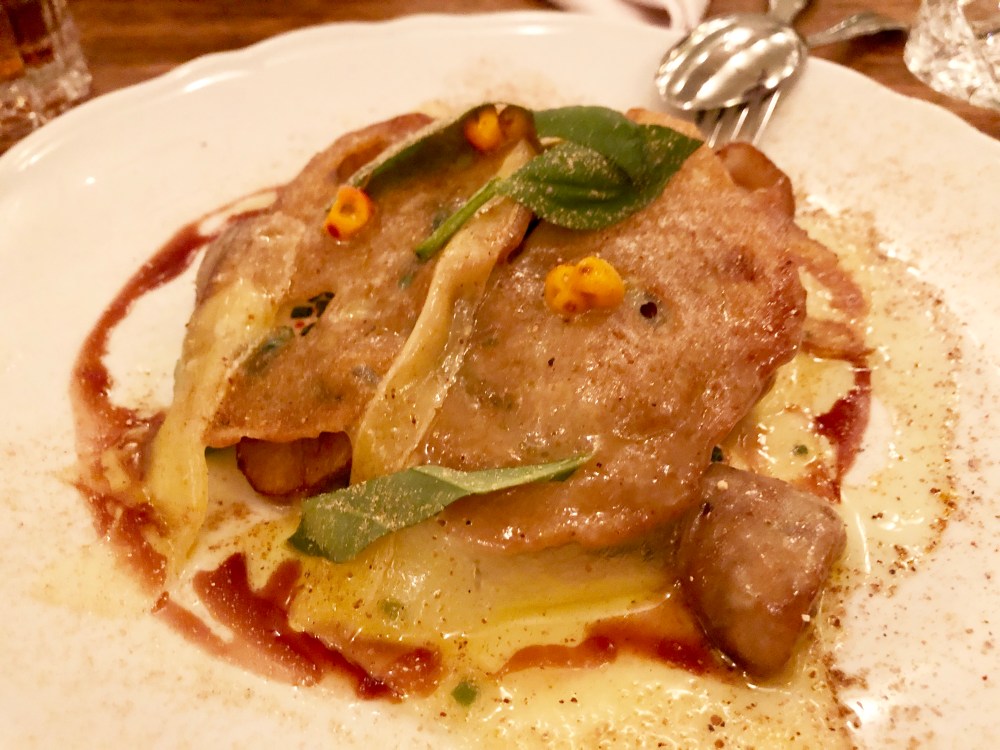 E3A7ACD5-548B-43B9-BF69-AB8EE56FF848