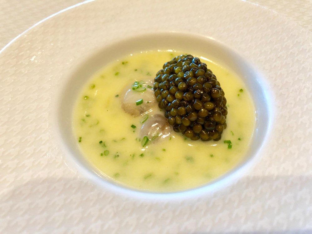 CCFF95CD-4287-414F-A215-9A7D05767FBC