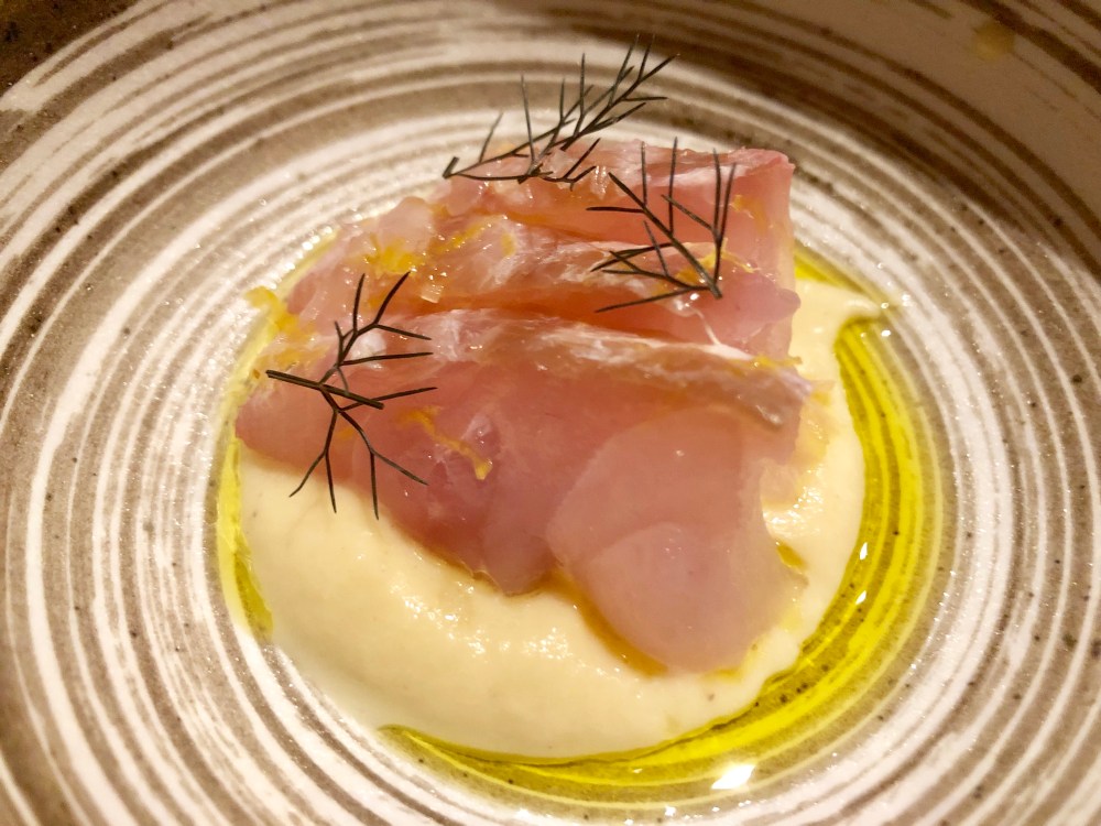 63DFC184-0886-49DC-91C2-5E012C69C314