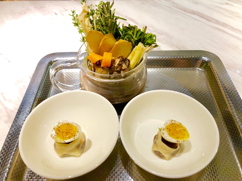 AD0D9715-F4ED-4D03-8B05-31576411DC50